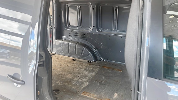 Volkswagen Caddy 12 of 14