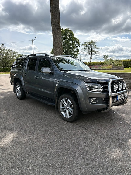 Volkswagen Amarok 3 of 9