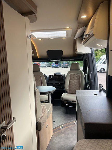 Malibu Genius 641 LE 4x4 * Mercedes * 190hk * Solpaneler * 12 of 17