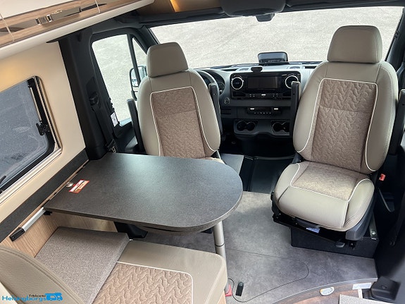 Malibu Genius 641 LE 4x4 * Mercedes * 190hk * Solpaneler * 9 of 17