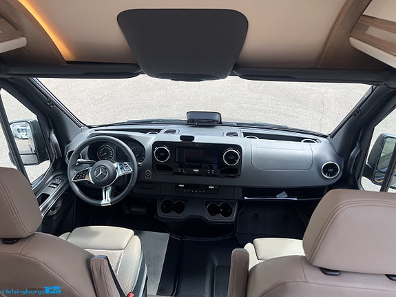 Malibu Genius 641 LE 4x4 * Mercedes * 190hk * Solpaneler * 8 of 17