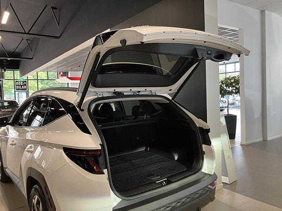 Hyundai Tucson 5 of 11