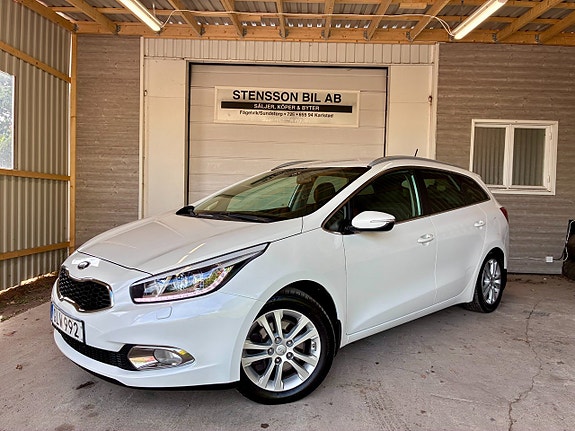 Kia Ceed 2 of 13