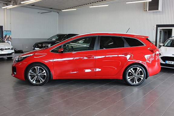 Kia Ceed 5 of 16