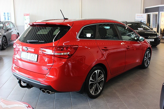 Kia Ceed 12 of 16