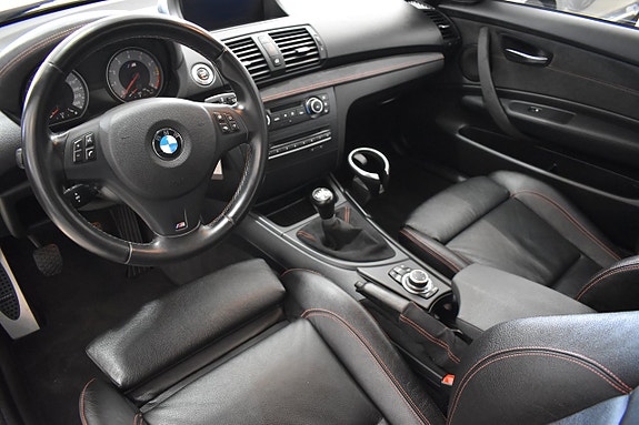 BMW M1 7 of 22