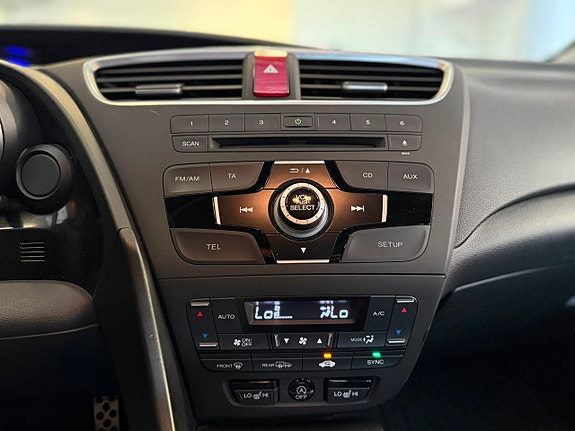 Honda Civic 14 of 19