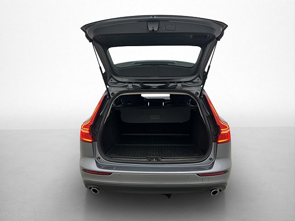 Volvo V60 20 of 30