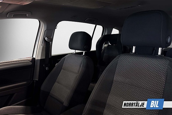 Volkswagen Touran 9 of 20