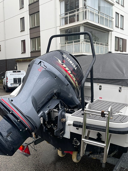 Fantastisk bowrider med Yamaha vmax 175 6 of 14