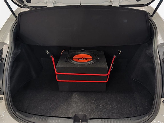 Toyota Yaris 6 of 10