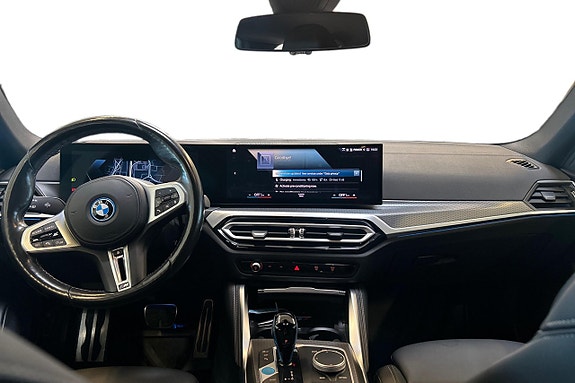 BMW i4 18 of 21