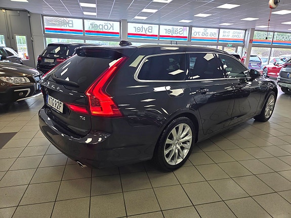 Volvo V90 13 of 30