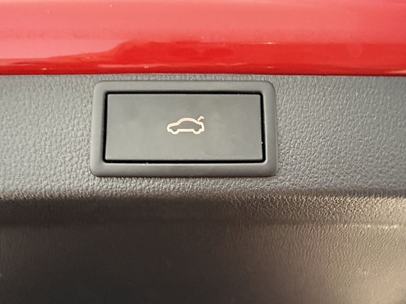 Skoda Octavia Scout 8 of 25