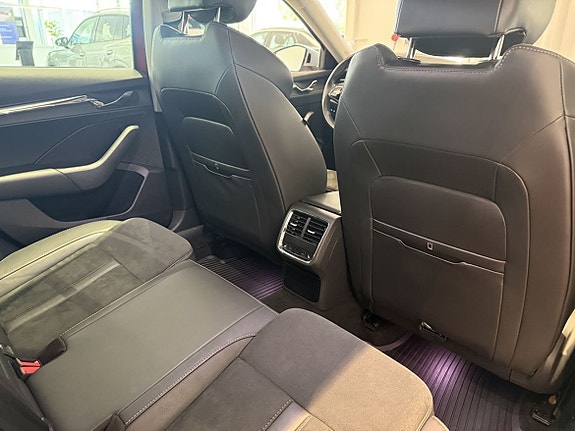 Skoda Octavia Scout 11 of 25