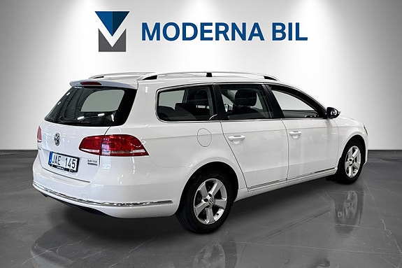 Volkswagen Passat 6 of 22