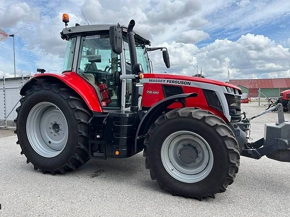 Massey Ferguson 7S.180 Dyna-6/Frontlyft 3.2t/Demo 2 of 12