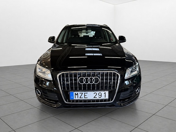 Audi Q5 2 of 10