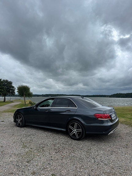Mercedes-Benz E220 d 7 of 13