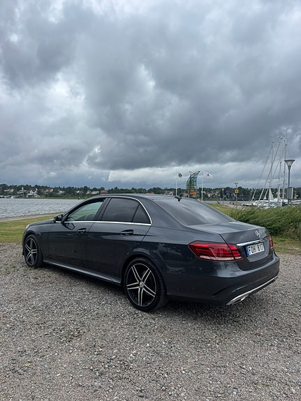 Mercedes-Benz E220 d 10 of 13