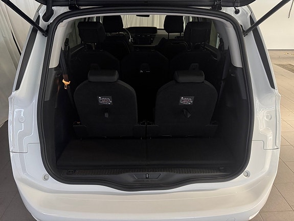 Citroen Grand C4 Picasso 18 of 18