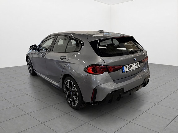 BMW 120 5 of 10