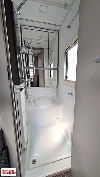 Adria ALPINA 583 LP 13 of 21