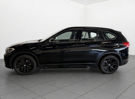 BMW X1 9 of 11