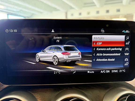 Mercedes-Benz C300 16 of 22