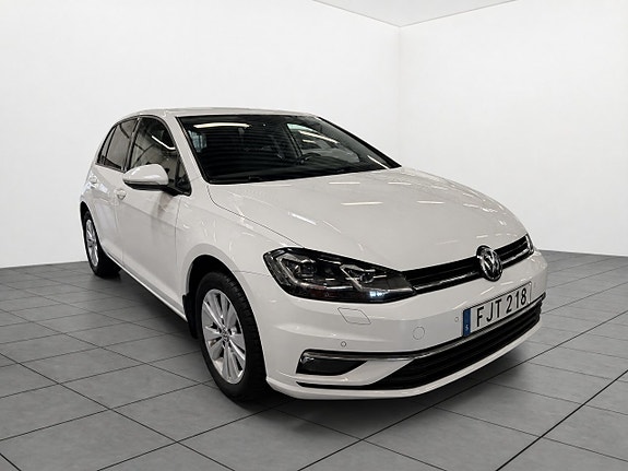 Volkswagen Golf VII