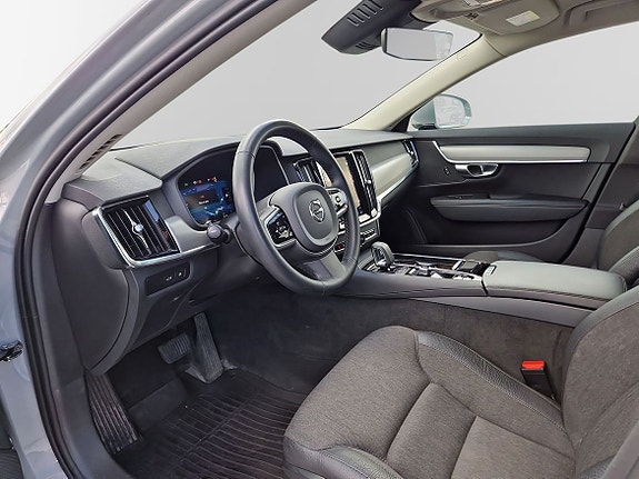 Volvo V90 7 of 10
