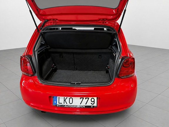 Volkswagen Polo 6 of 9