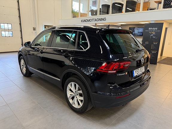Volkswagen Tiguan 7 of 11