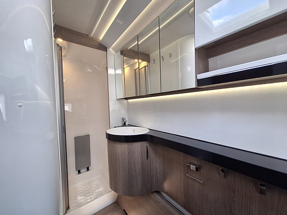 Hobby Prestige 660 WFC Dubbelbädd, Dusch, Kampanjprodukt! 22 of 24