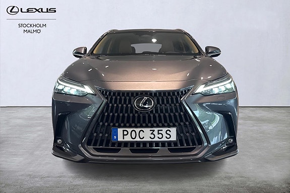 Lexus NX450h+ 7 of 26