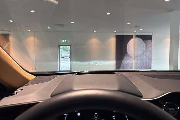 Lexus NX450h+ 19 of 26