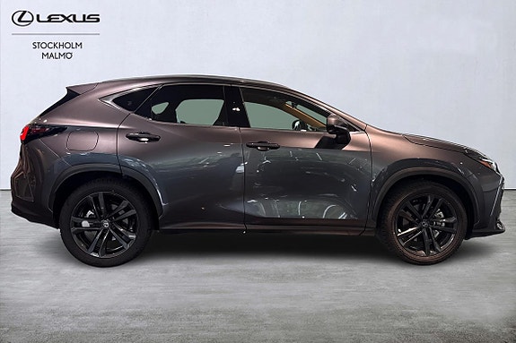 Lexus NX450h+ 4 of 26