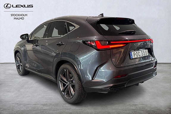 Lexus NX450h+ 3 of 26