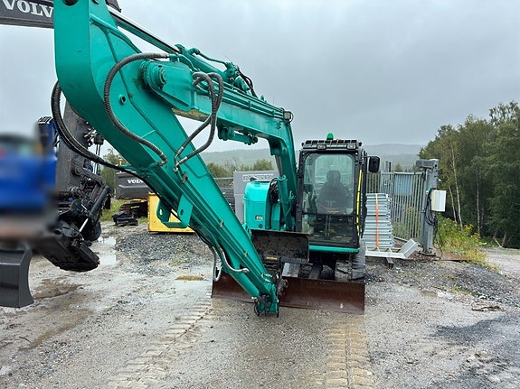 Bandgrävare long reach Kobelco SK75SR-3E LR 3 of 6