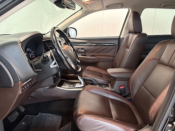 Mitsubishi Outlander 8 of 23