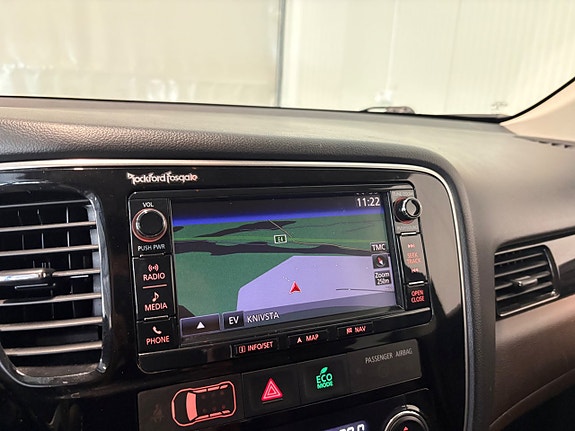 Mitsubishi Outlander 14 of 23