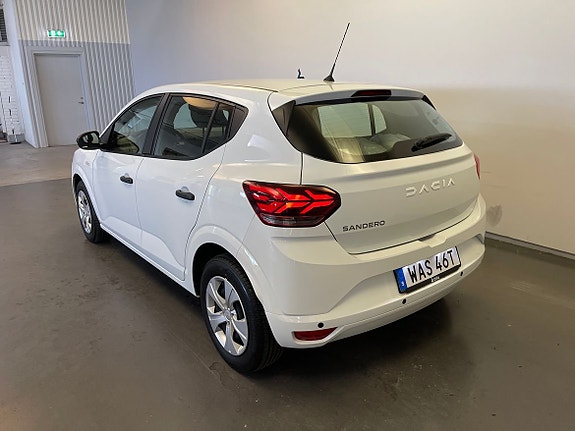 Dacia Sandero 3 of 11