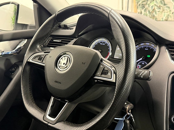 Skoda Octavia 12 of 20