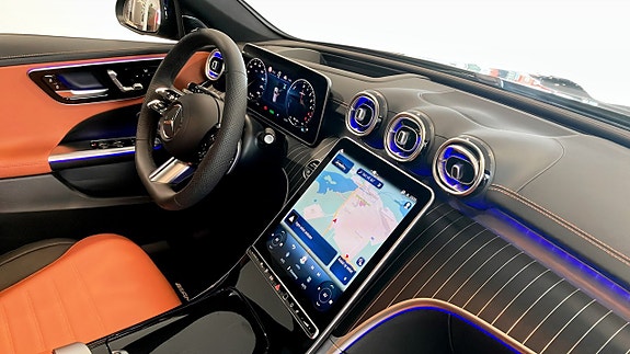 Mercedes-Benz C300 de 4 of 9