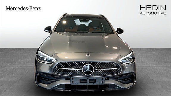 Mercedes-Benz C300 de 8 of 9