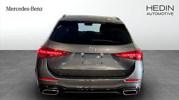 Mercedes-Benz C300 de 7 of 9
