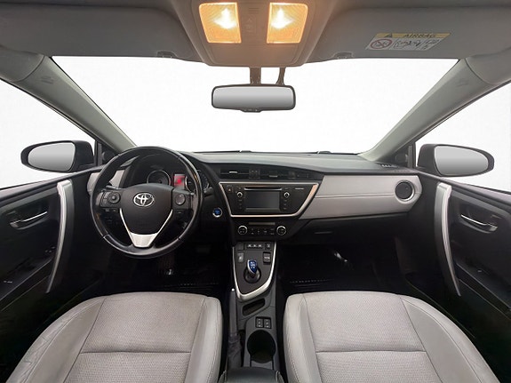 Toyota Auris 11 of 30