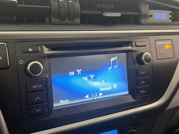 Toyota Auris 17 of 30