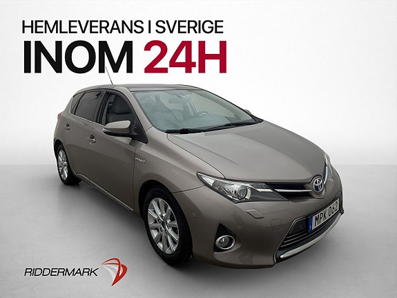 Toyota Auris 3 of 30
