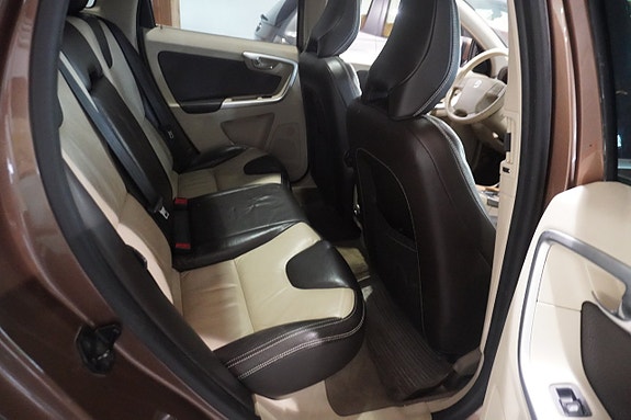 Volvo XC60 6 of 6